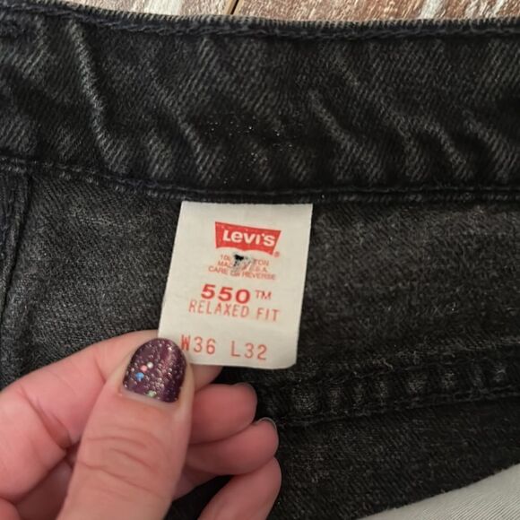 Vintage Levi’s 550 Relaxed Fit Orange Tab Black Jeans - Picture 5 of 9